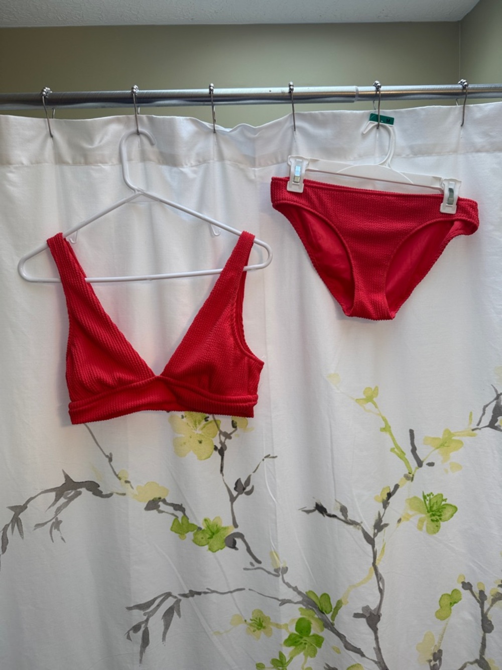 Coral/Red Textured Ribbed Bikini Set - Picture 2 of 4